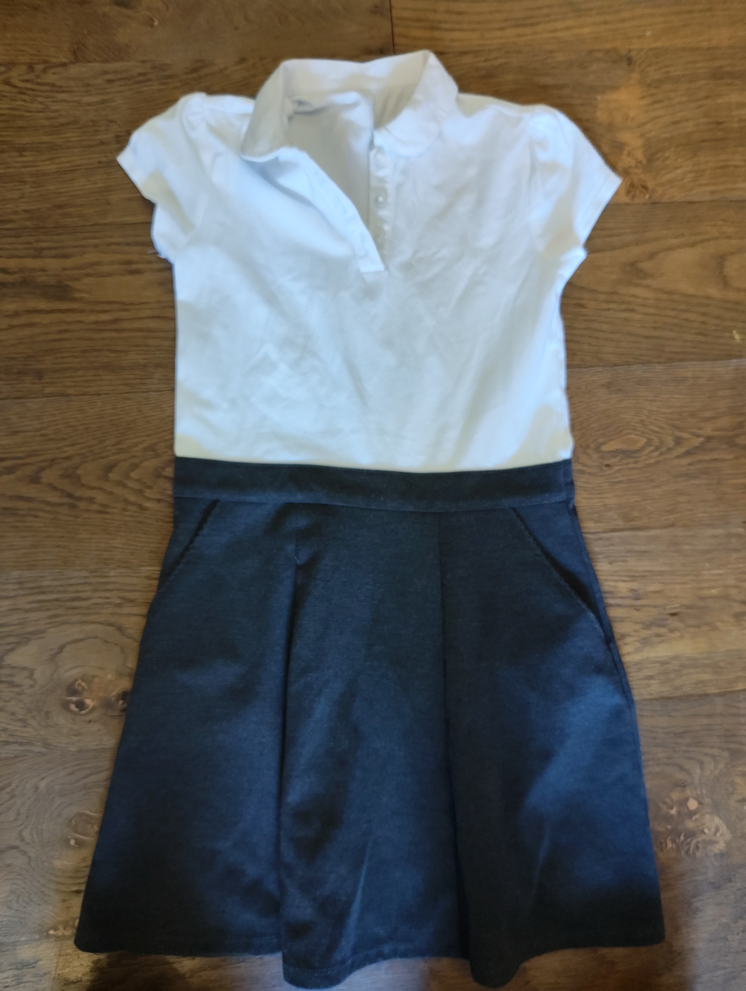 Girls Polo & Skirt, age 8-9